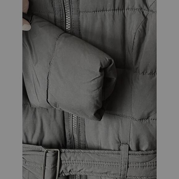 Abercrombie & Fitch Black Hooded Puffer Jacket Girls Size XS - Picture 5 of 8